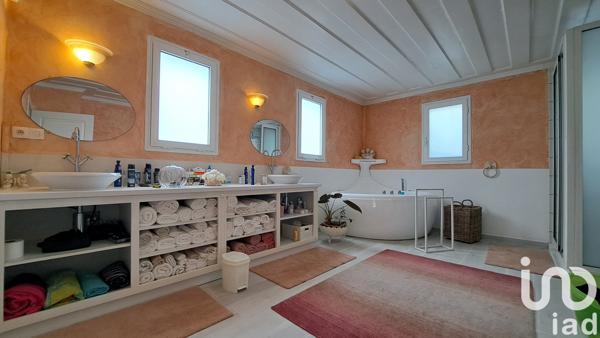 Maison à vendre 7 pièces 349 m² Le Tampon
