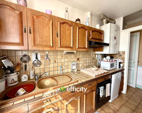 Appartement
         3 pièces
        - 60 m² Exclusivité 265 000 € *