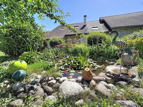 Corps de ferme à vendre 5 pièces CERNEX (74)