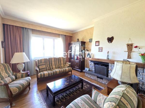 Maison
         5 pièces
        - 105 m² Exclusivité 449 000 € *