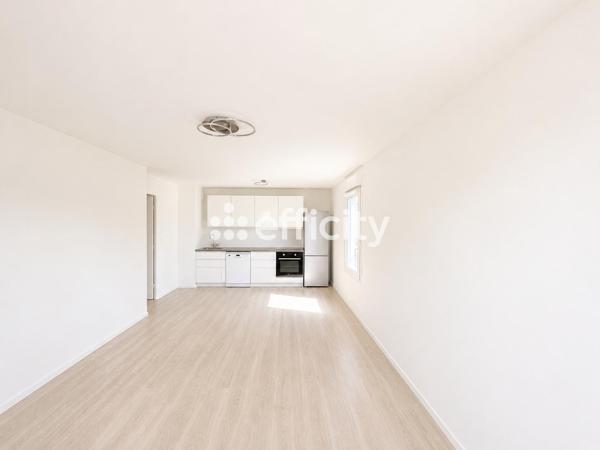 Appartement
         2 pièces
        - 48 m² Exclusivité 169 000 € *