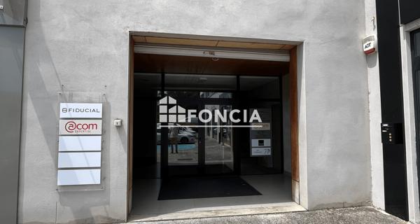 À vendre Local commercial 39.6 m² - Montauban 82000