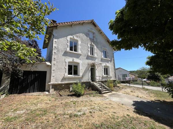Maison 129 600 € Nontron 6 p 107 m² DPE D