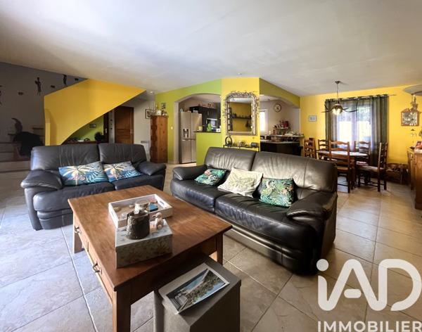 Maison à vendre 6 pièces 190 m² Pierrefeu-du-Var