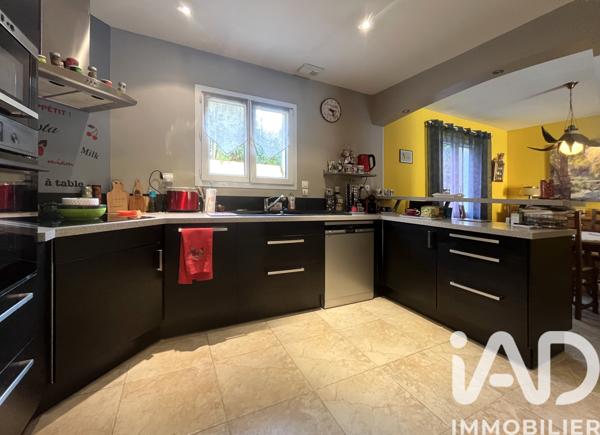 Maison à vendre 6 pièces 190 m² Pierrefeu-du-Var