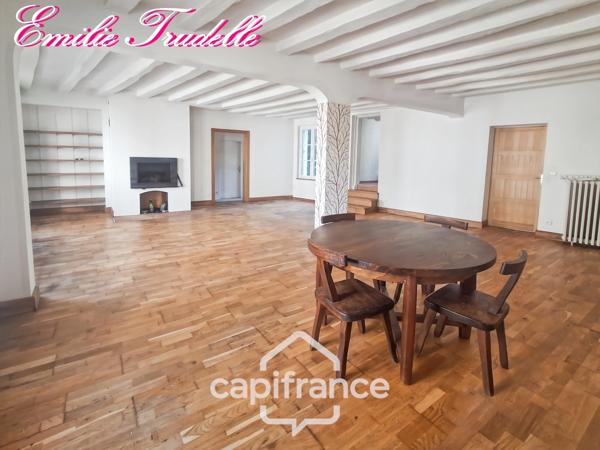 Maison à vendre 6 pièces LA CHARTRE SUR LE LOIR (72) Maison de caractère – cœur de ville – 181 m² – cour, dépendance et caves