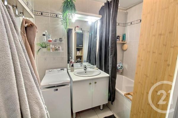 Appartement F3 à vendre  3 pièces - 66,97 m2 CHENS SUR LEMAN - 74