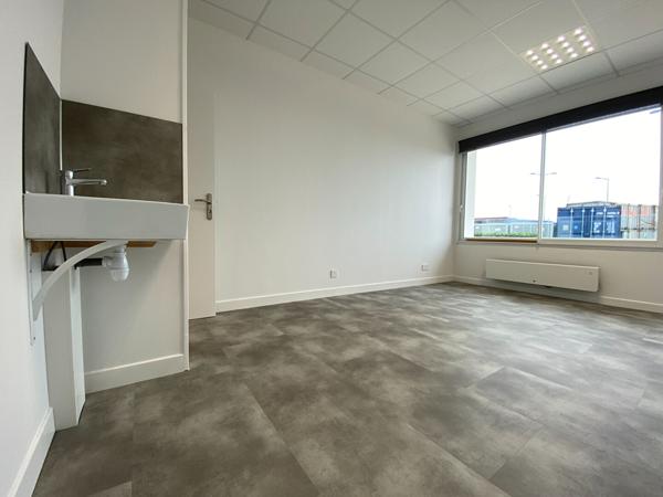 Local professionnel en plein centre de Fromentine 15.50 m²