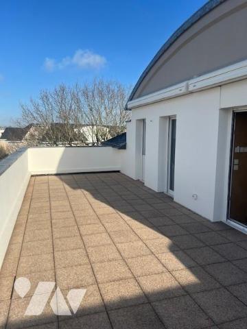 VANNES - LE BONDON  - DERNIER ETAGE TERRASSE 38M2