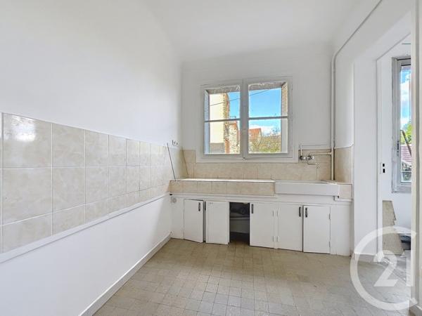 Appartement F3 à vendre  3 pièces - 67,30 m2 MONTEREAU FAULT YONNE - 77