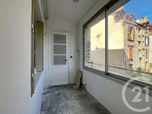 Appartement F3 à vendre  3 pièces - 67,30 m2 MONTEREAU FAULT YONNE - 77