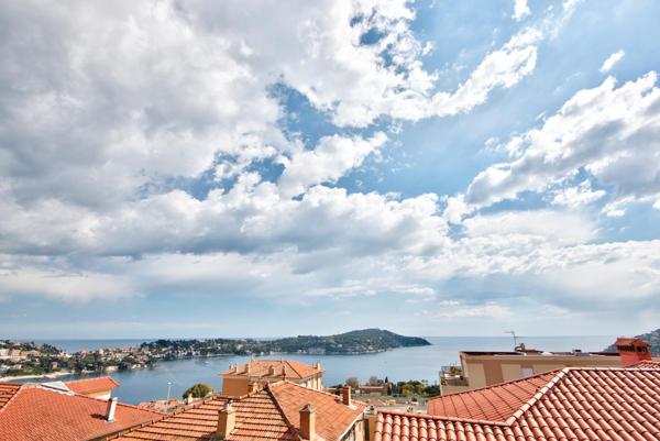 Appartement F4 à vendre  4 pièces - 99,05 m2 VILLEFRANCHE SUR MER - 06