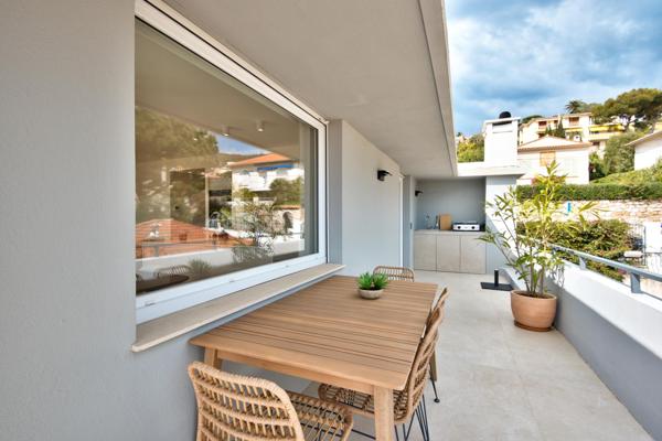 Appartement F4 à vendre  4 pièces - 99,05 m2 VILLEFRANCHE SUR MER - 06