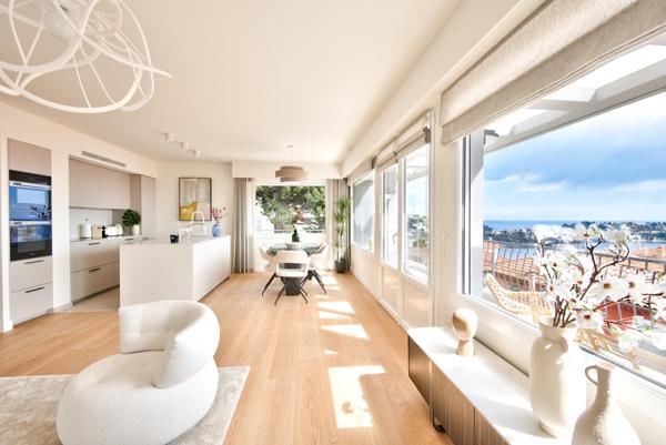 Appartement F4 à vendre  4 pièces - 99,05 m2 VILLEFRANCHE SUR MER - 06