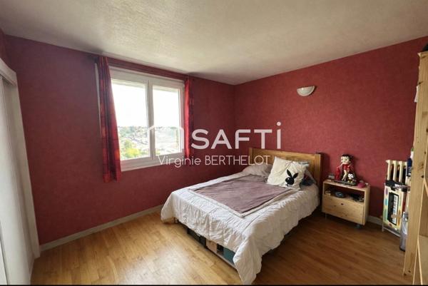 APPARTEMENT 2 CHAMBRES ET CAVE A NIORT SOUCHE !