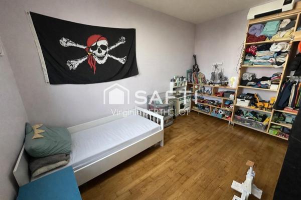 APPARTEMENT 2 CHAMBRES ET CAVE A NIORT SOUCHE !