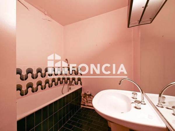 À vendre Studio 36.49 m² - Versailles 78000