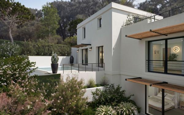 Terrain à vendre    Saint-Raphaël