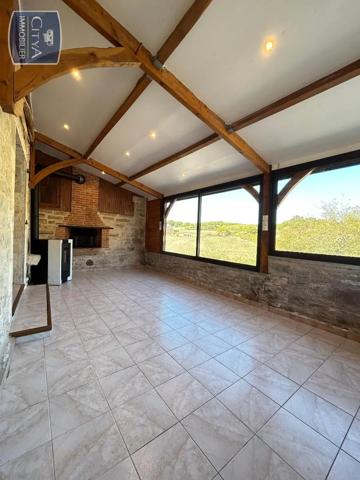 Maison à louer 5 pièces 117.43m² Gignac (46600)