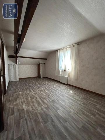 Maison à louer 5 pièces 117.43m² Gignac (46600)