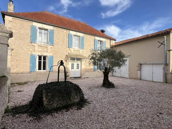 Maison à vendre |  La Rochette |  11 pièces | 286 m²