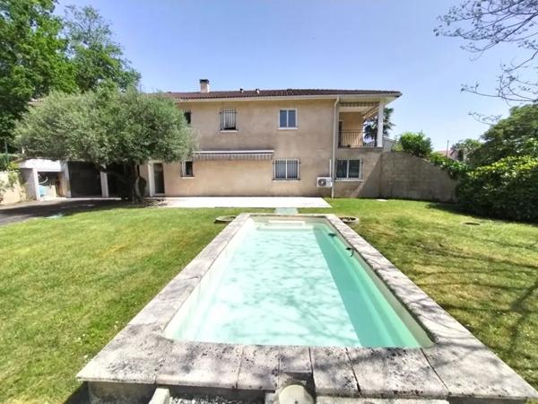 maison 5 pièces 234m² à vendre à Mont-de-Marsan