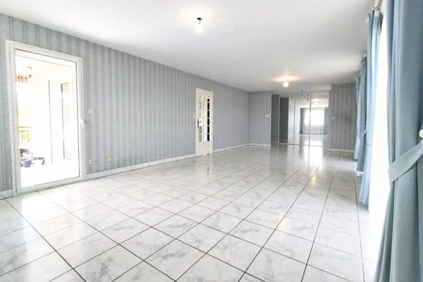 maison 5 pièces 234m² à vendre à Mont-de-Marsan