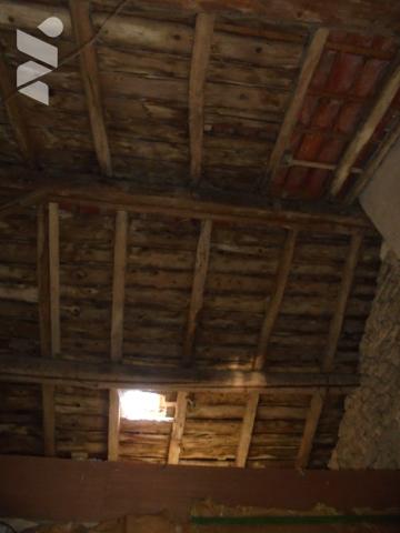 Au calme,  maison offrant 4 chambres avec jardin et dépendance