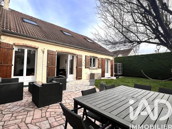 Maison à vendre 7 pièces 155 m² Ozoir-la-Ferrière