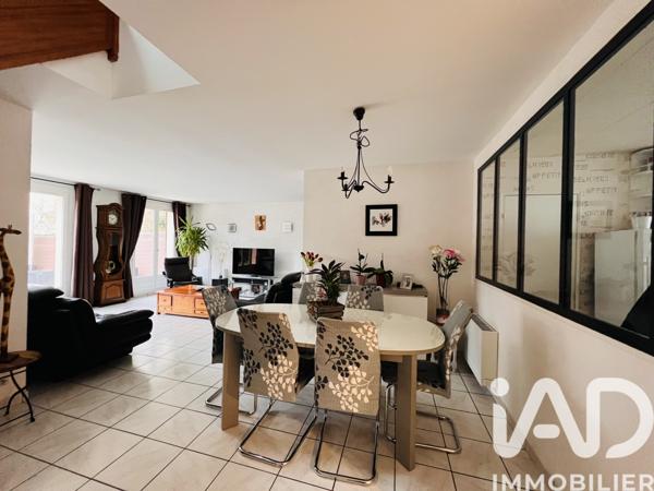 Maison à vendre 7 pièces 155 m² Ozoir-la-Ferrière