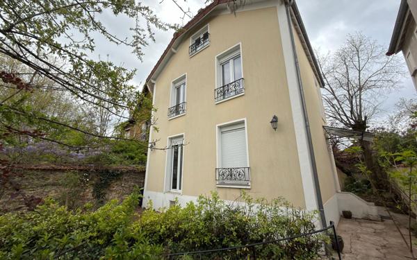 Maison à vendre    4 pièces • 115 m2 Saint-Maur-des-Fossés