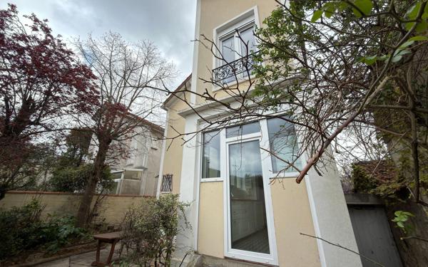 Maison à vendre    4 pièces • 115 m2 Saint-Maur-des-Fossés