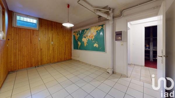 Maison d’architecte 8 pièces de 188 m² à Clermont-Ferrand (63100)