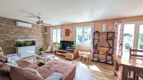 Maison avec piscine sur 7 000 m² sans vis-à-vis