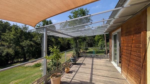 Maison avec piscine sur 7 000 m² sans vis-à-vis