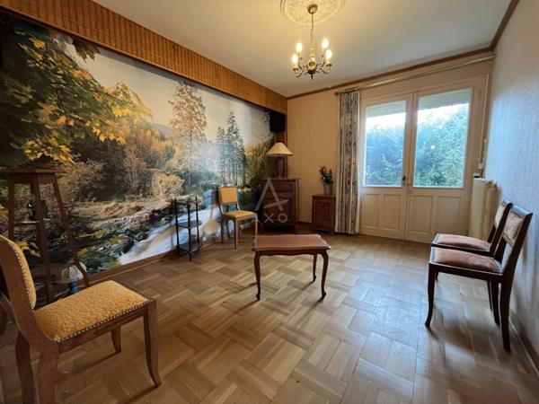 Maison familiale de bourg + annexes