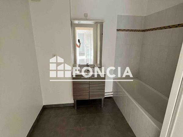 Location Appartement 2 pièces 50.71 m² - 16 RUE JULES GUESDE Wingles 62410