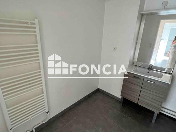 Location Appartement 2 pièces 50.71 m² - 16 RUE JULES GUESDE Wingles 62410