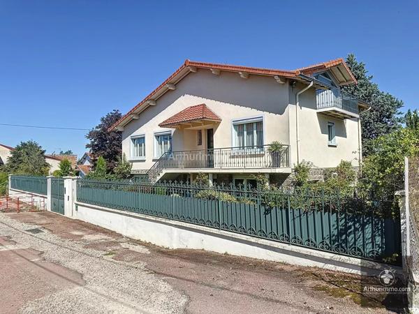 Vente Maison 7 pièces 280 m2 à Villerest