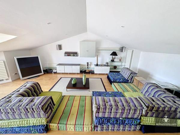 Vente Maison 7 pièces 280 m2 à Villerest