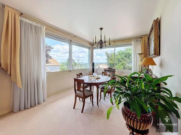 Vente Maison 7 pièces 280 m2 à Villerest