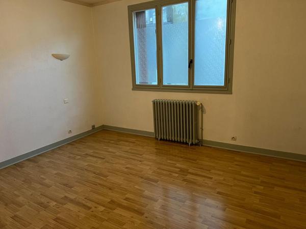 Maison Saint Maixent L Ecole 5 pièce(s) 120 m2