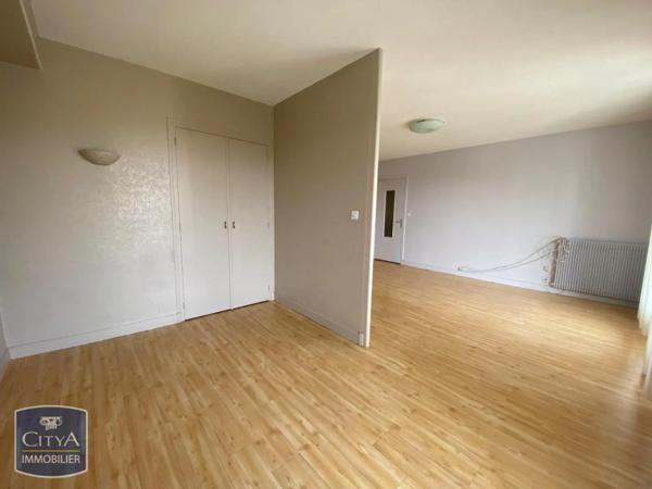 Appartement à louer 3 pièces 83.27m²