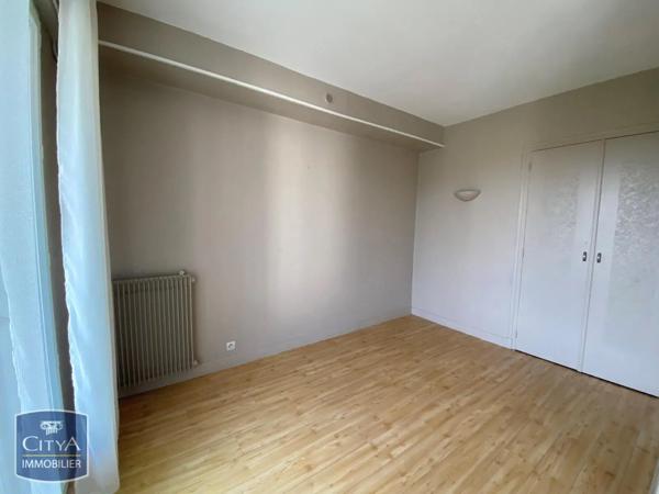 Appartement à louer 3 pièces 83.27m²