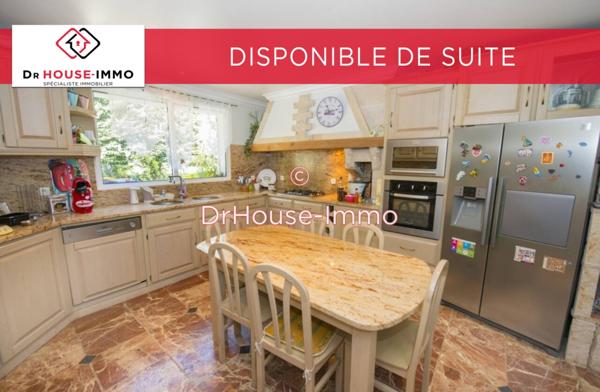 Maison à vendre 8 pièces de 225 m²