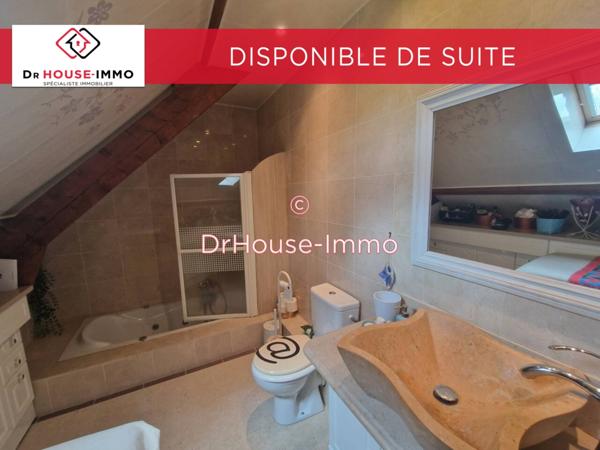 Maison à vendre 8 pièces de 225 m²