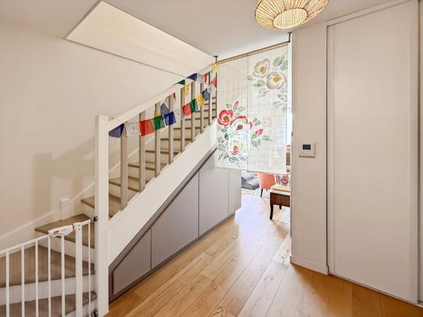 Superbe Duplex T4 - Double Terrasse - Parking - Entre Nansouty et Barrière de Bègles