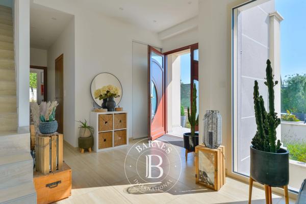 Vernaison, Maison 4 Chambres -  202 m² à vendre