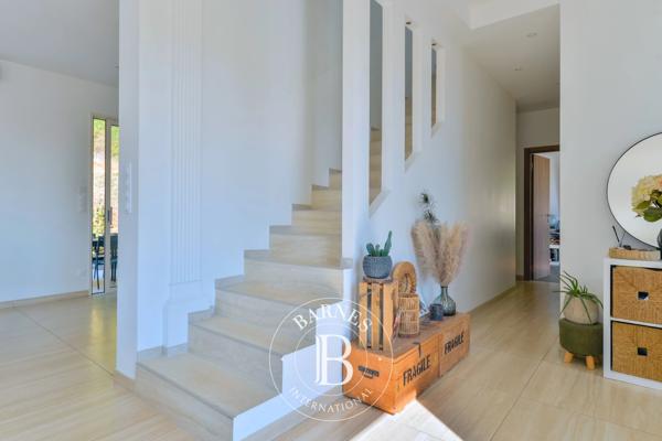 Vernaison, Maison 4 Chambres -  202 m² à vendre