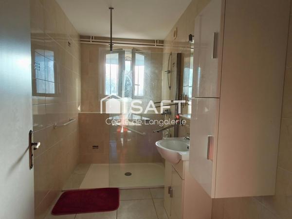 MAISON FAMILIALE - PISCINE - AUCUNS TRAVAUX